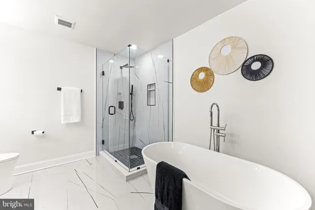 $880,000 | 4 7 Springs Court, Phoenix, MD 21131