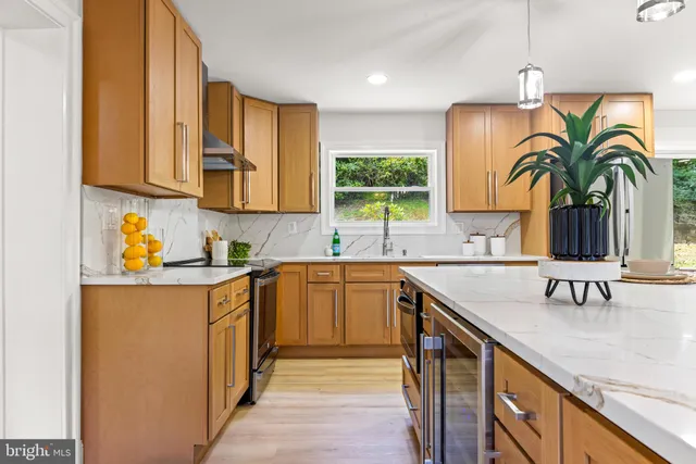 $880,000 | 4 7 Springs Court, Phoenix, MD 21131