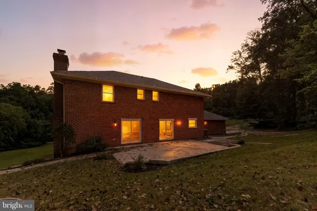 $880,000 | 4 7 Springs Court, Phoenix, MD 21131