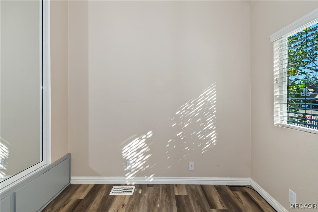 547 Alden Road, Unit RV5 Big Bear Lake, CA 92315 - Photo 19 of 34