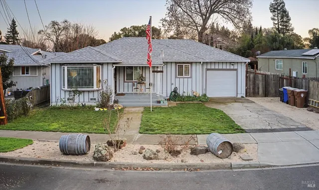$729,000 | 1763 E Street, Napa, CA 94559