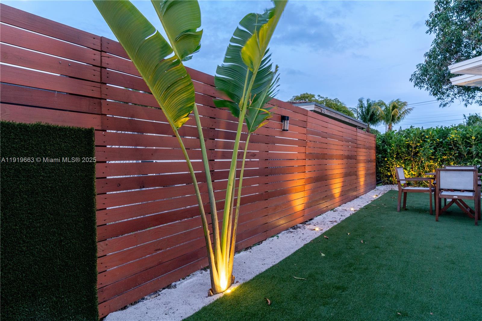 1331 Northeast 160th Street North Miami Beach, FL 33162 - Photo 28 of 31