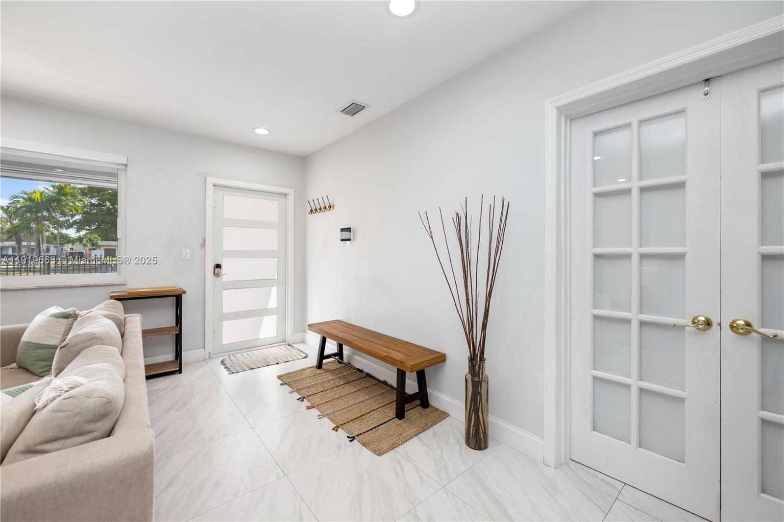 1331 Northeast 160th Street North Miami Beach, FL 33162 - Photo 6 of 31