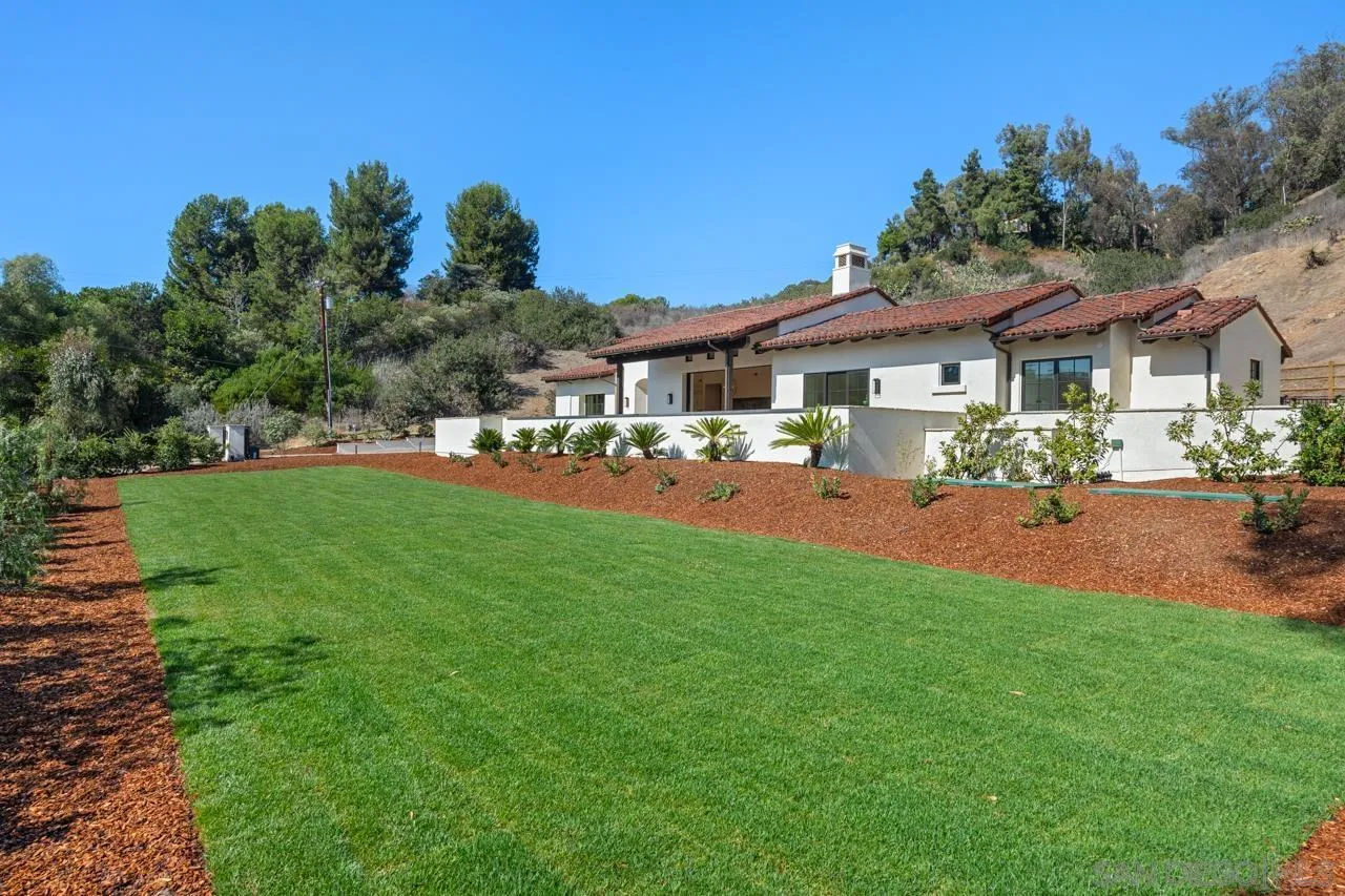 5758 Las Palomas Rancho Santa Fe, CA 92067 - Photo 5 of 74