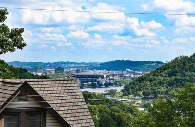 $1,495 | 801 Wymore Street, Unit 2, Pittsburgh, PA 15220