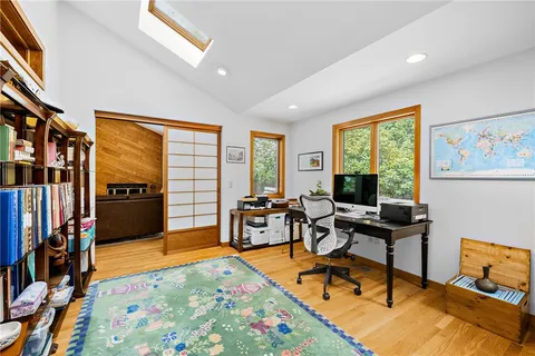 $950,000 | 38 River Run, East Greenwich, RI 02818