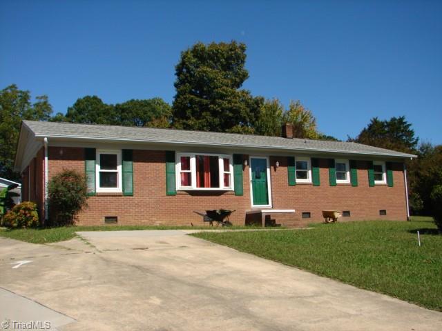 7366 Turnpike Road Archdale, NC 27263 - Photo 1 of 40 Front View