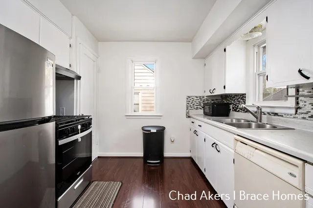 $254,900 | 2924 Union Avenue Southeast, Grand Rapids, MI 49548