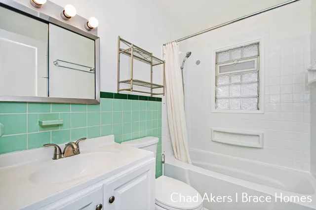 $254,900 | 2924 Union Avenue Southeast, Grand Rapids, MI 49548