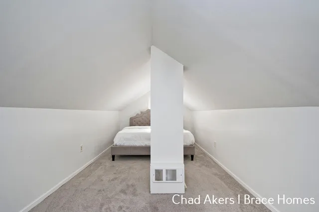 $254,900 | 2924 Union Avenue Southeast, Grand Rapids, MI 49548