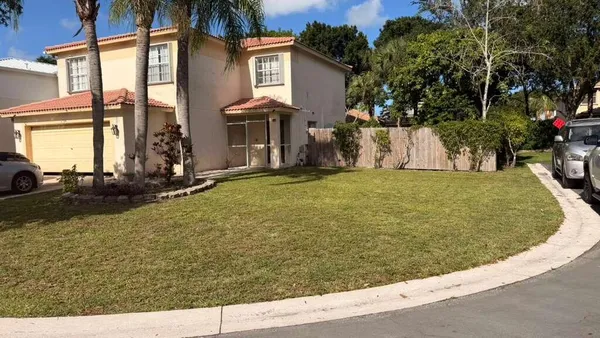 $520,000 | 6724 Country Winds Cove, Lake Worth, FL 33463