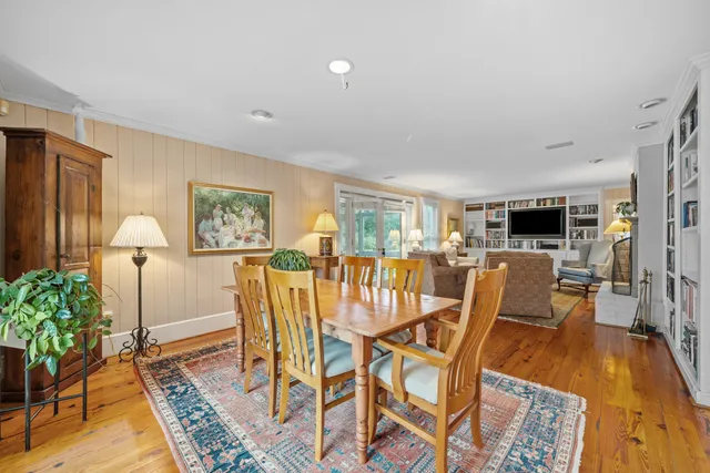 $1,085,000 | 649 Shawnee Trail, Troutville, VA 24175