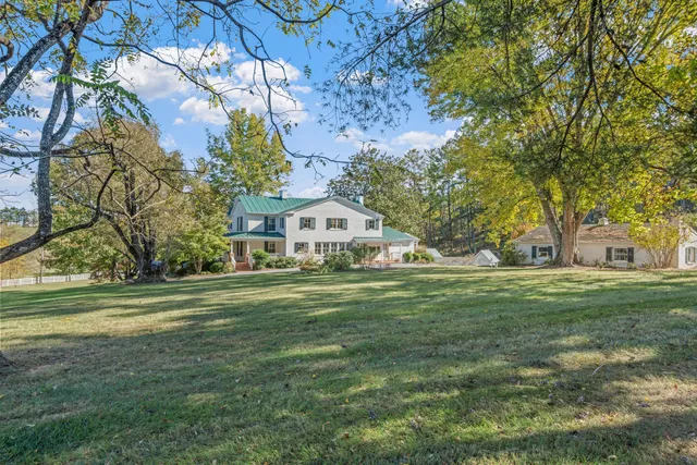 $1,085,000 | 649 Shawnee Trail, Troutville, VA 24175