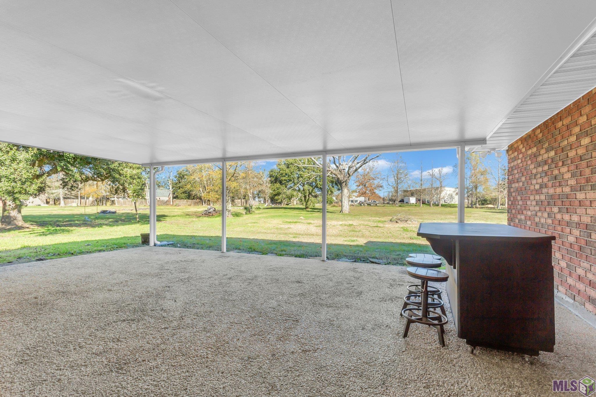 42056 Jamie Road Prairieville, LA 70769 - Photo 10 of 29 Gallery Image 10