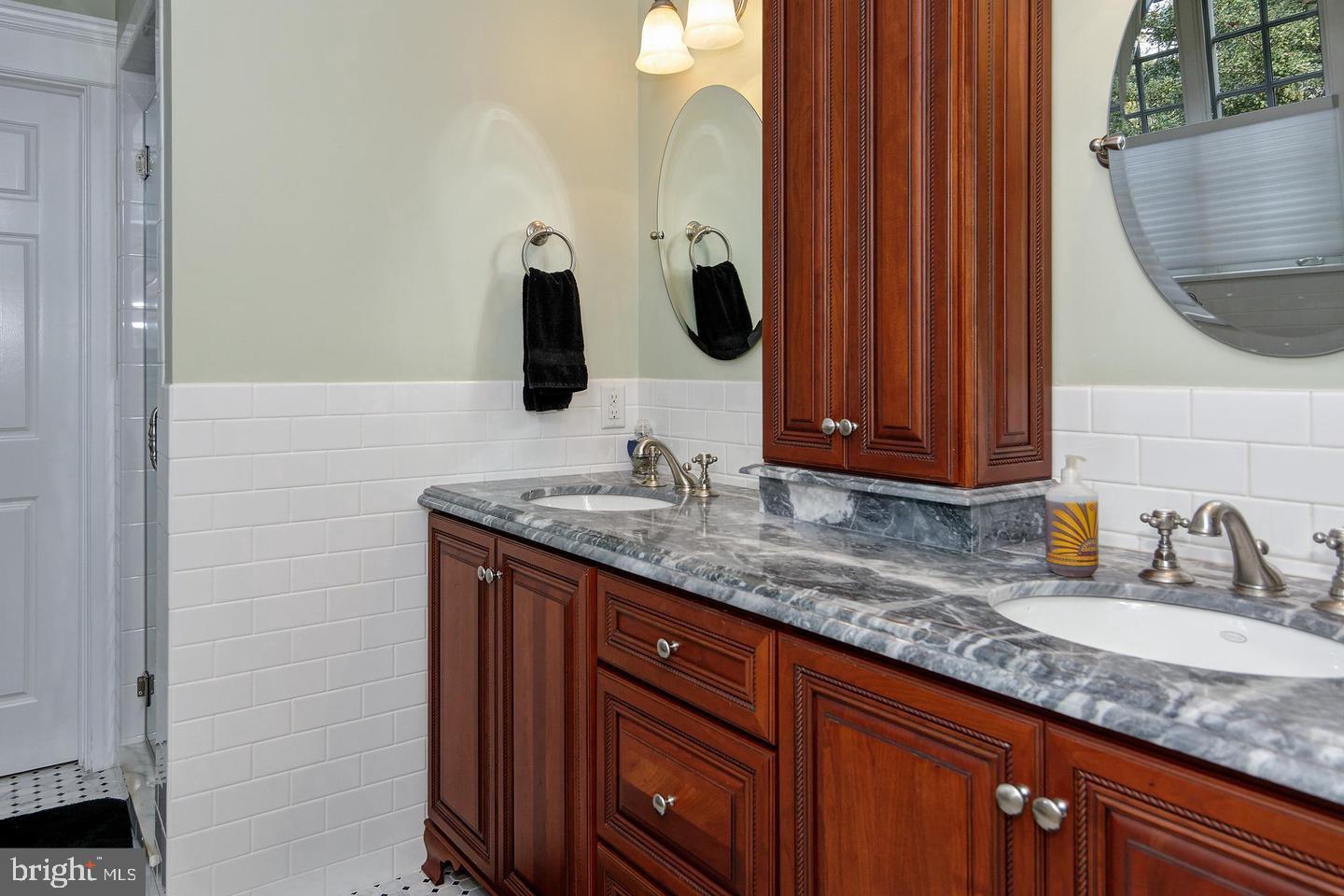 449 Loucroft Road Haddonfield, NJ 08033 - Photo 22 of 28 Primary Bath
