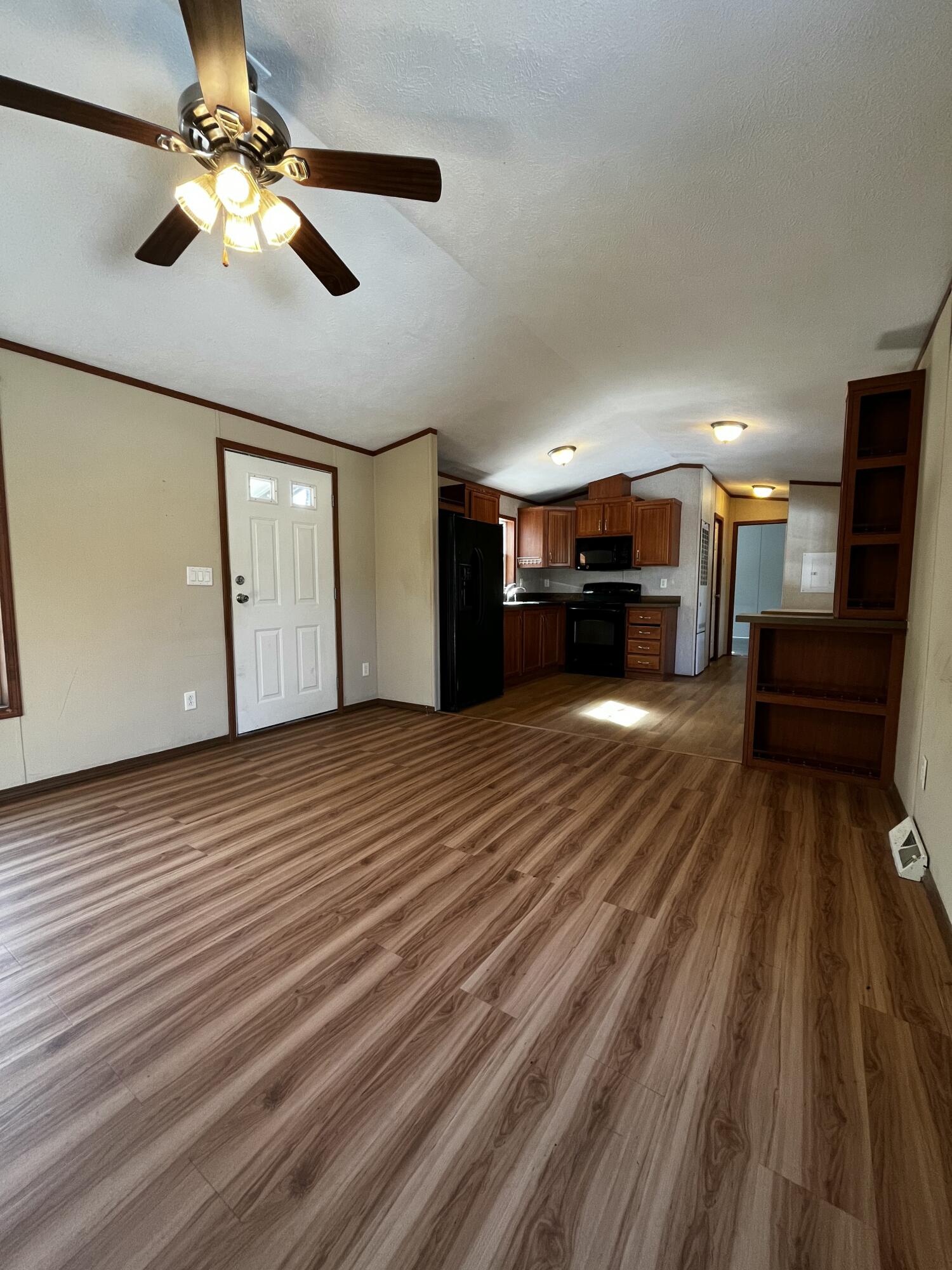 1081 Federal Road Livermore, ME 04253 - Photo 20 of 34 IMG_9439