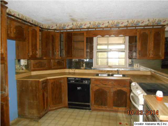 332 Tupelo Road Birmingham, AL 35215 - Photo 3 of 9