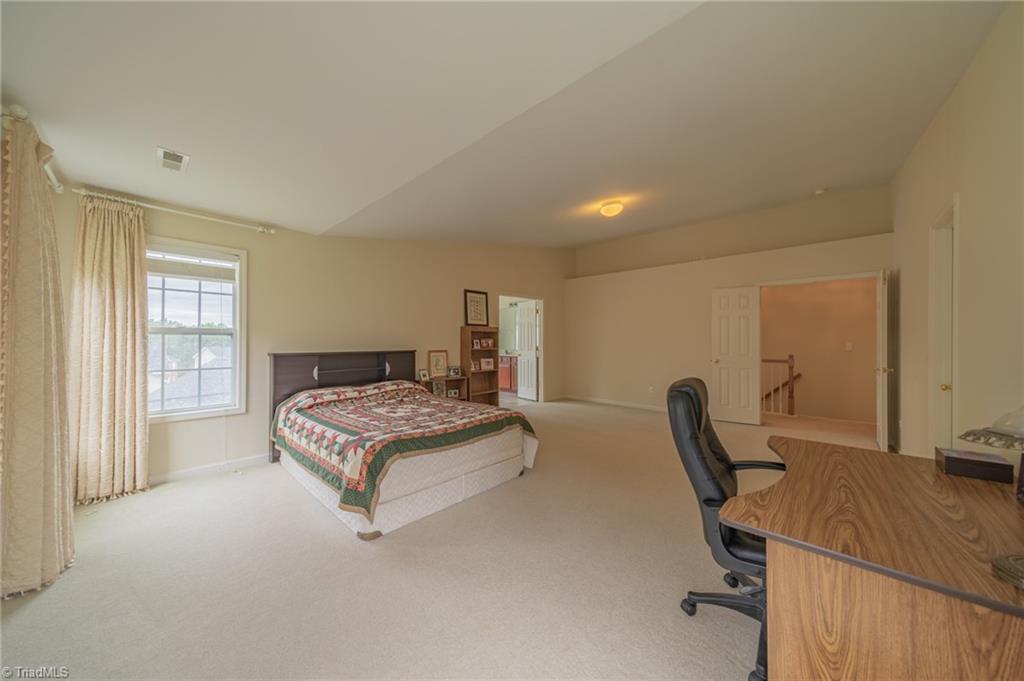 2948 Logbridge Road High Point, NC 27265 - Photo 10 of 16 Gallery Image 10