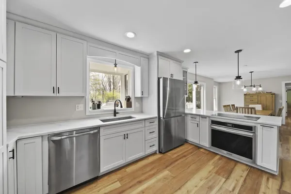 $639,999 | 5427 Vrooman Road, Jackson, MI 49201