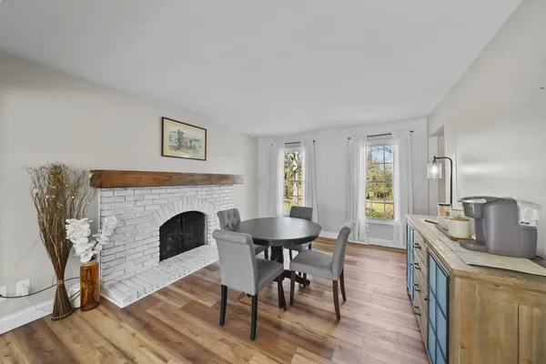 $639,999 | 5427 Vrooman Road, Jackson, MI 49201