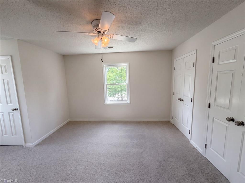 3719 Harrington Point High Point, NC 27265 - Photo 9 of 17