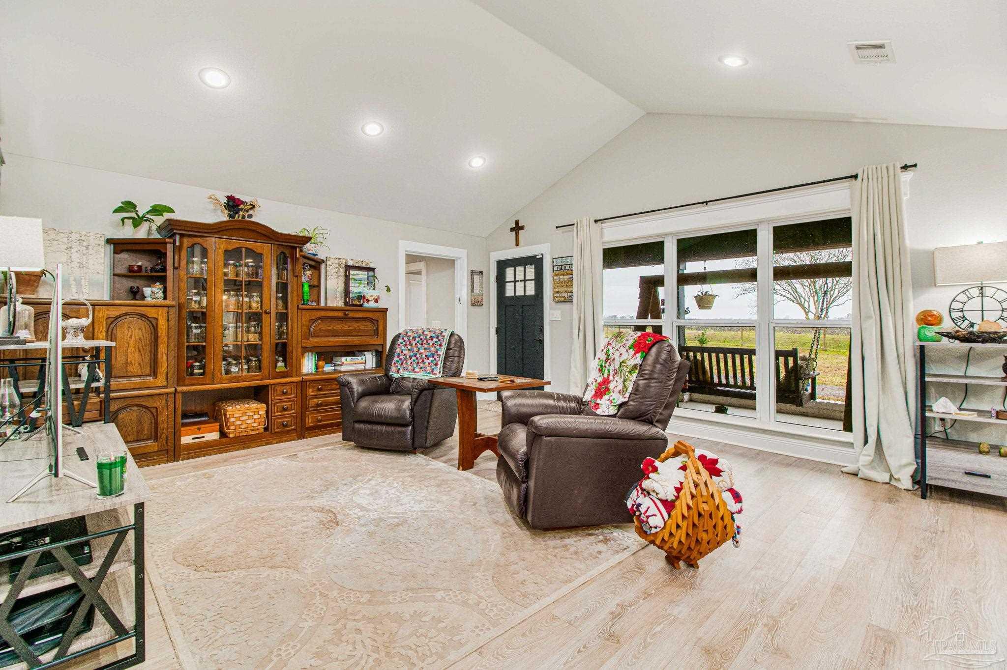 3126 Harvest Road Jay, FL 32565 - Photo 5 of 38