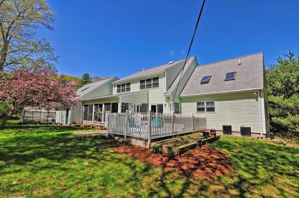 2 Tyler Road Upton, MA 01568 - Photo 6 of 30 Gallery Image 6