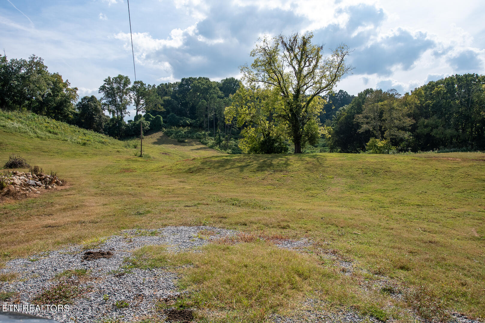 3696 Crown Point Road Louisville, TN 37777 - Photo 11 of 52 DSC_3223