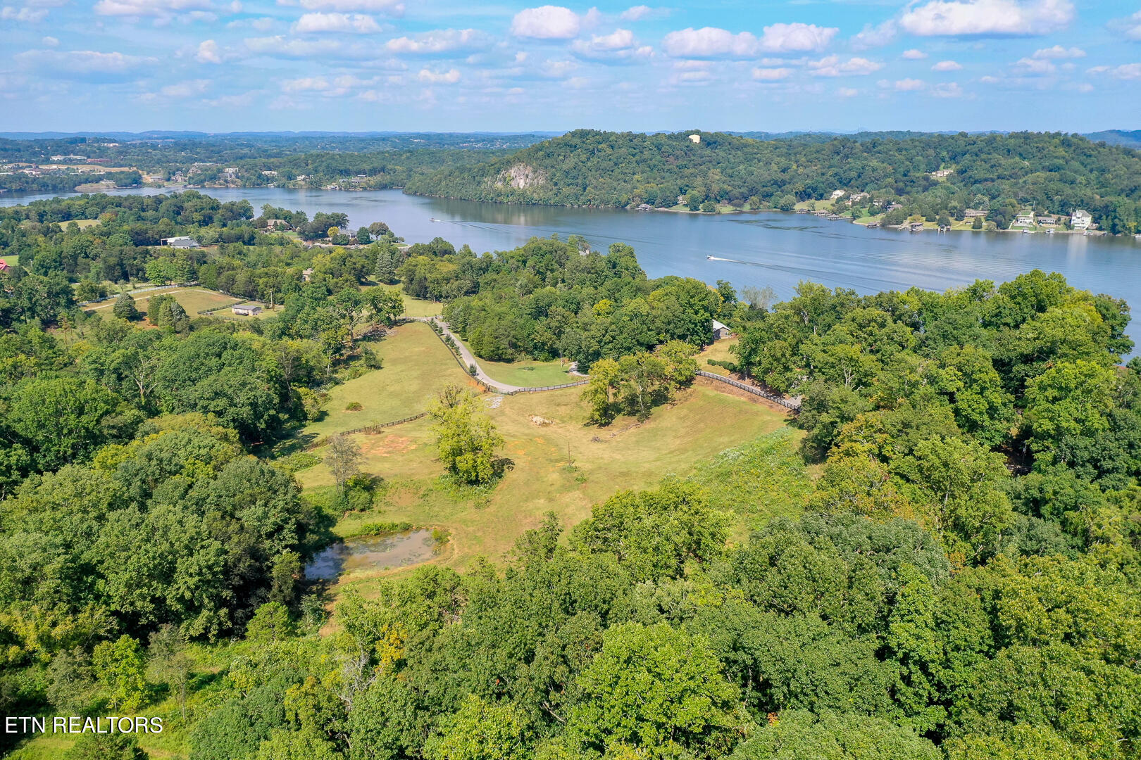 3696 Crown Point Road Louisville, TN 37777 - Photo 29 of 52 DSC_3495-4