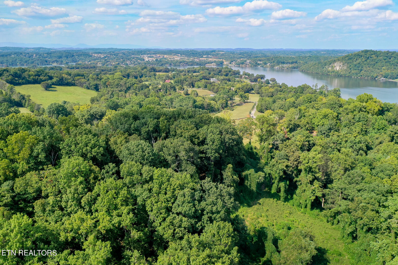 3696 Crown Point Road Louisville, TN 37777 - Photo 39 of 52 DSC_3495-14