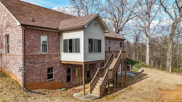 $750,000 | 188 Richards Road Northeast, White, GA 30184