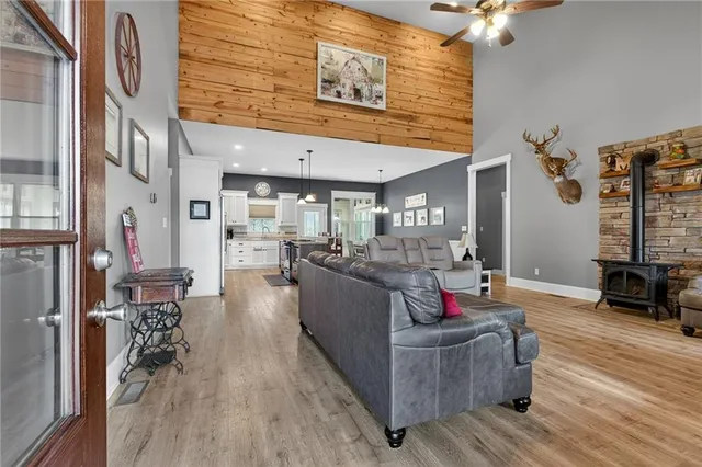 $750,000 | 188 Richards Road Northeast, White, GA 30184