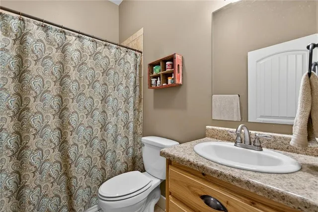 $750,000 | 188 Richards Road Northeast, White, GA 30184