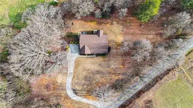 $750,000 | 188 Richards Road Northeast, White, GA 30184