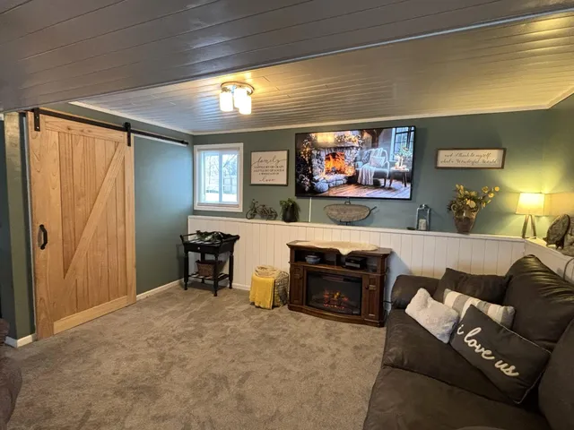 $260,000 | 836 Evans Road, Montevideo, MN 56265