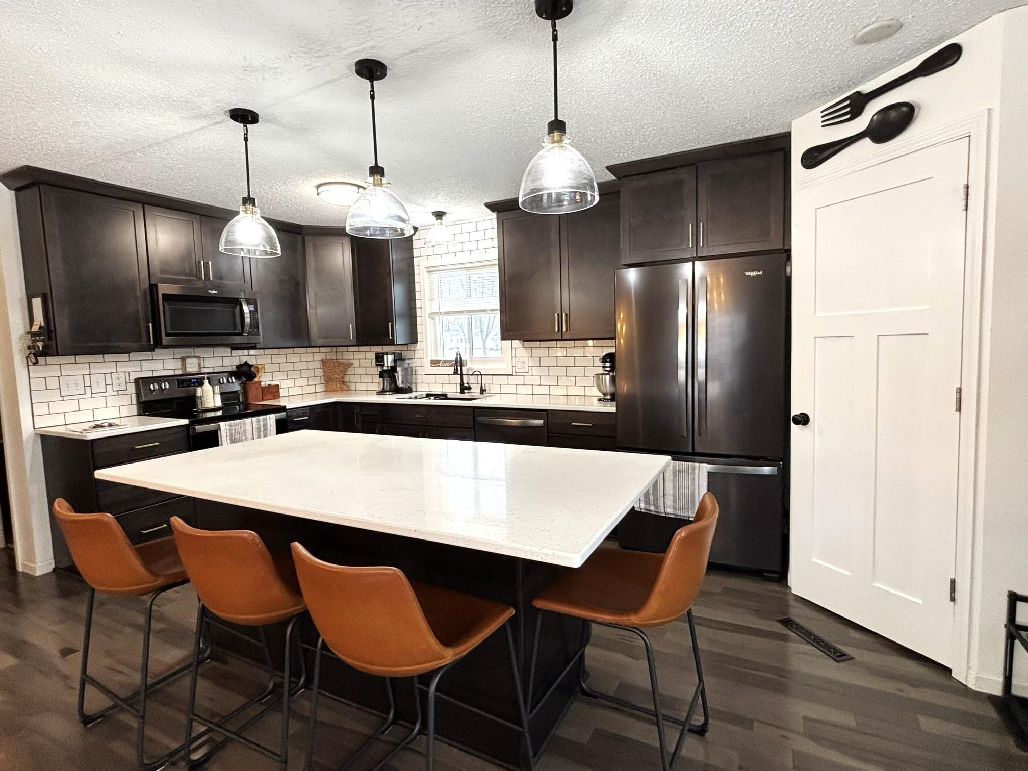 836 Evans Road Montevideo, MN 56265 - Photo 3 of 27