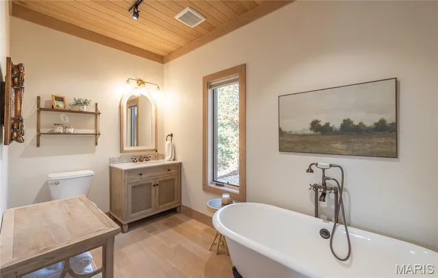 $1,699,900 | 320 Cedar Ford Road, Steelville, MO 65565