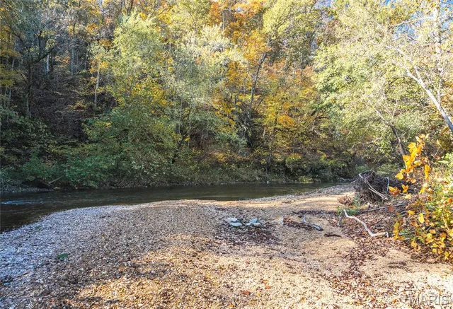 $1,699,900 | 320 Cedar Ford Road, Steelville, MO 65565