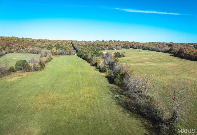 $1,699,900 | 320 Cedar Ford Road, Steelville, MO 65565