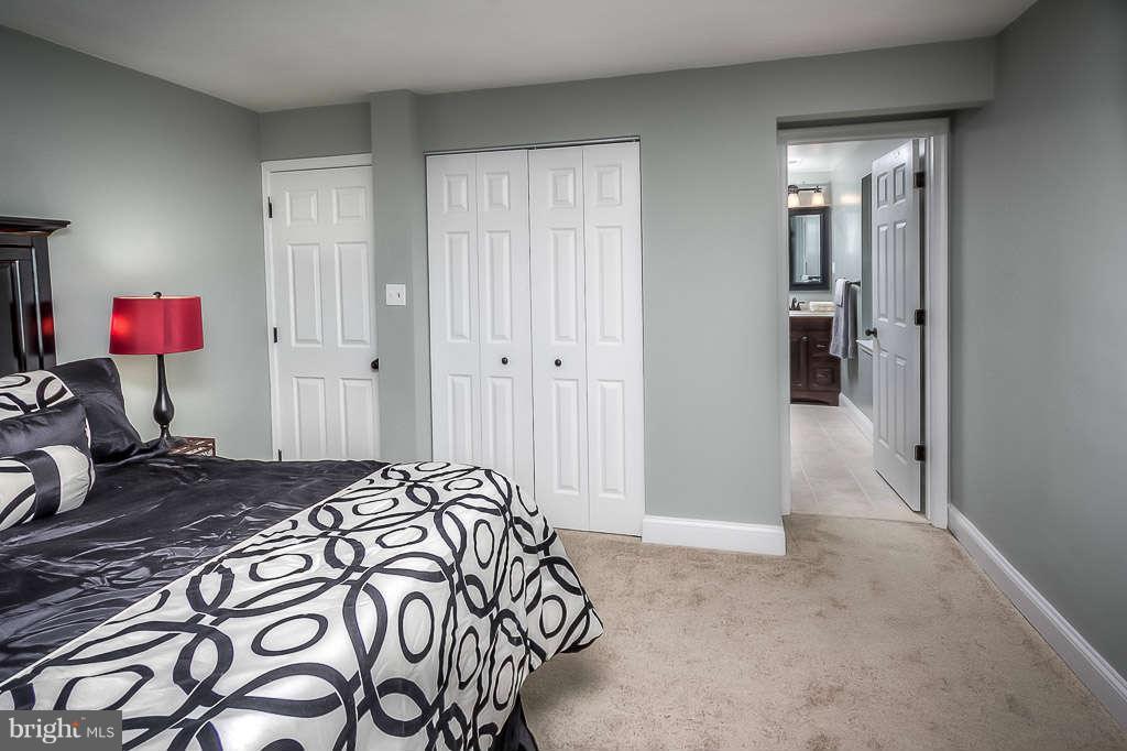 600 McHenry Road Baltimore, MD 21208 - Photo 10 of 29 Bedroom (Master)