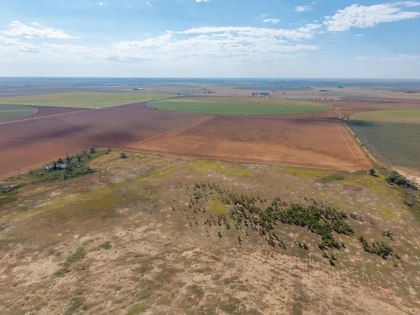 $399,500 | 4621 East County Road 5500, Lubbock, TX 79403