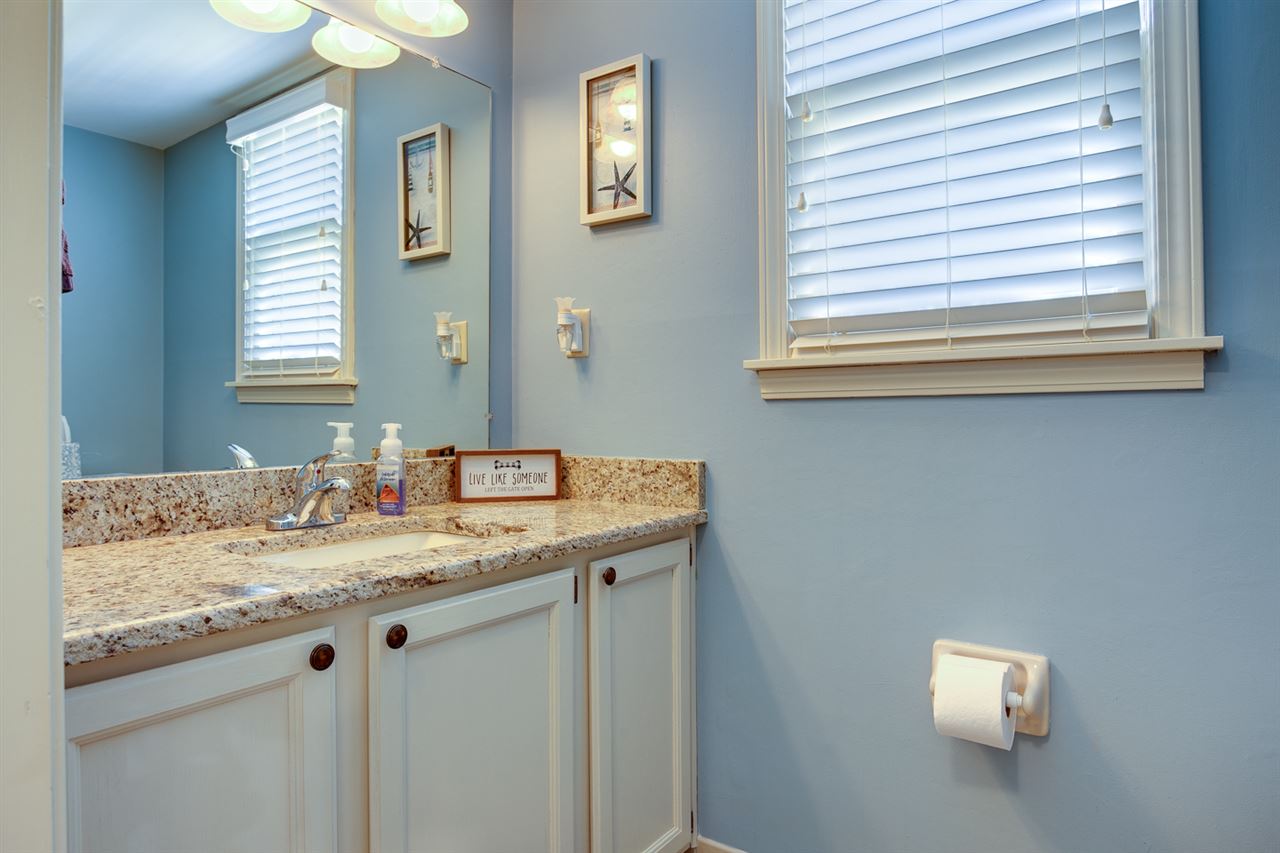 2053 Newfields Road Germantown, TN 38139 - Photo 11 of 25 Gallery Image 11