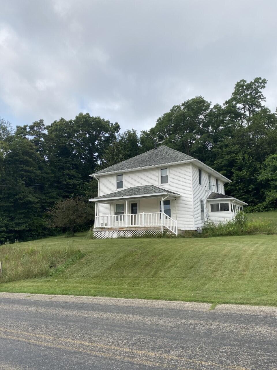 65988 North Centerville Road Sturgis, MI 49091 - Photo 2 of 14 Centerville front 3