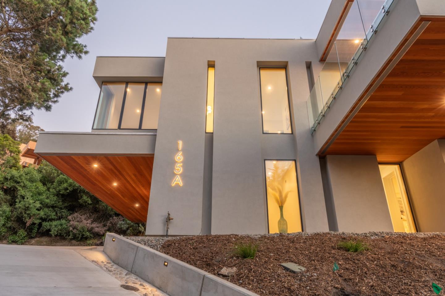 165 Spindrift Road, Unit A Carmel, CA 93923 - Photo 18 of 26 Gallery Image 18