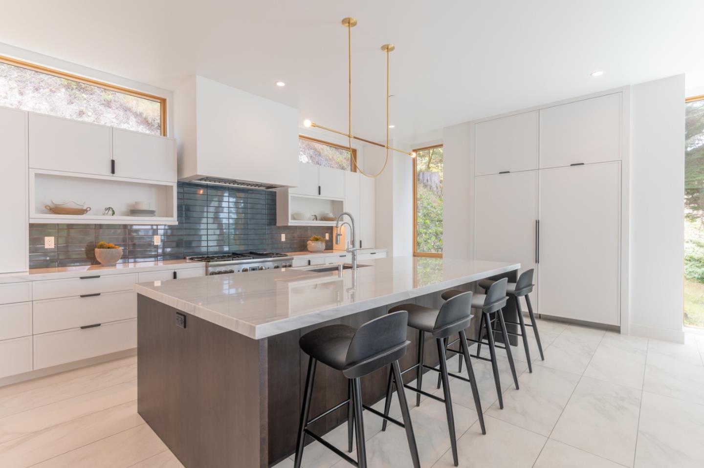 165 Spindrift Road, Unit A Carmel, CA 93923 - Photo 7 of 26 Gallery Image 7
