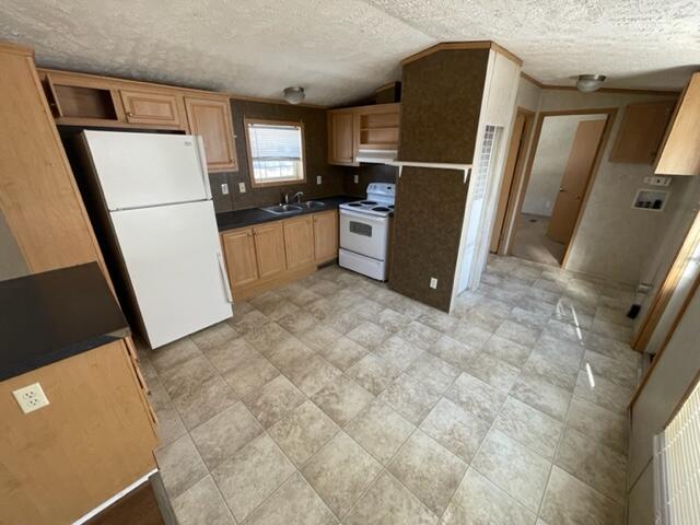 314 Shaker Road, Unit 1 Gray, ME 04039 - Photo 2 of 13 IMG_6277