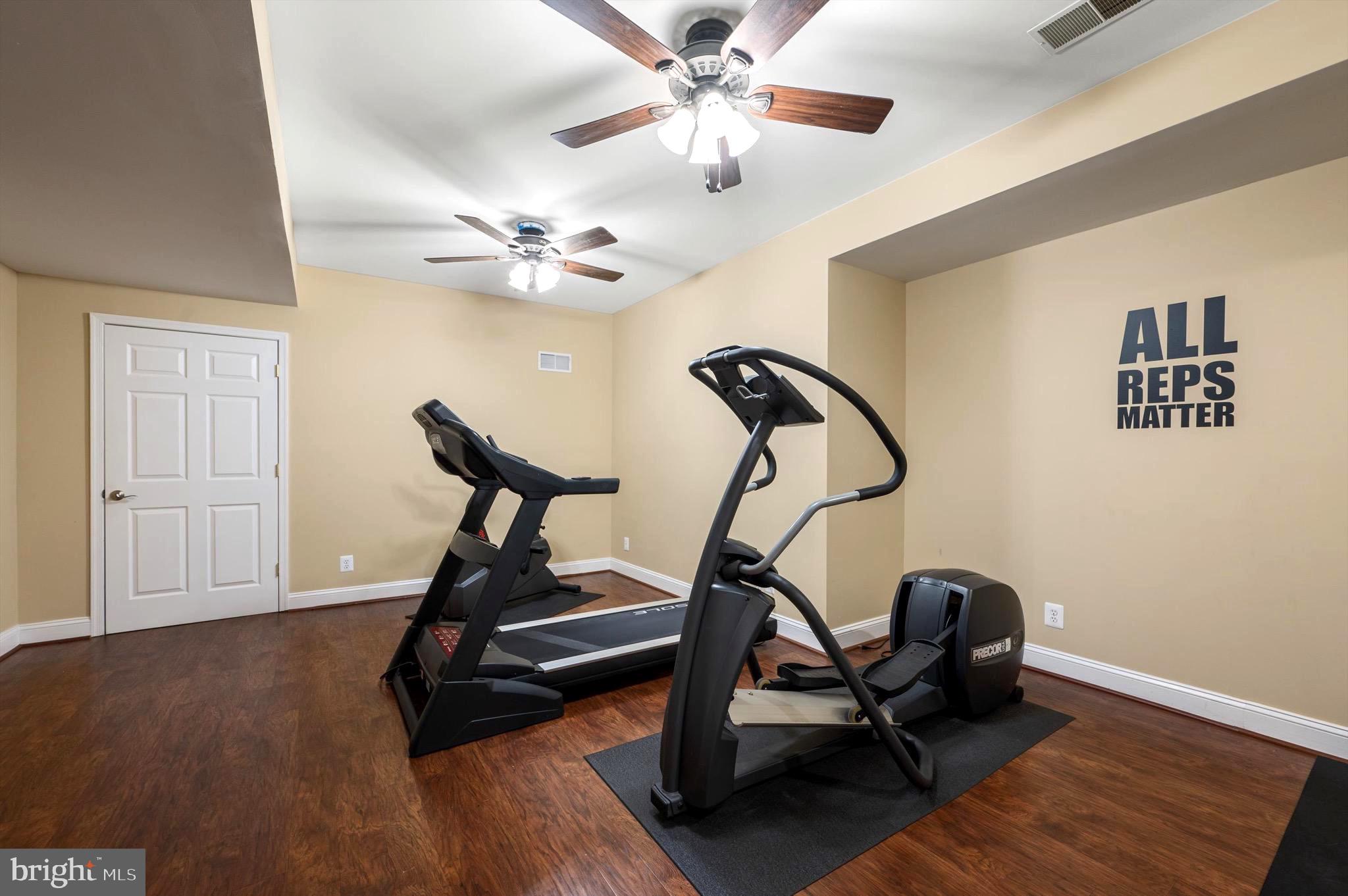 20899 McIntosh Place Leesburg, VA 20175 - Photo 41 of 69 a view of a room with gym equipment