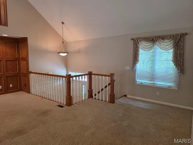 $287,000 | 302 Lorean Drive, Troy, IL 62294