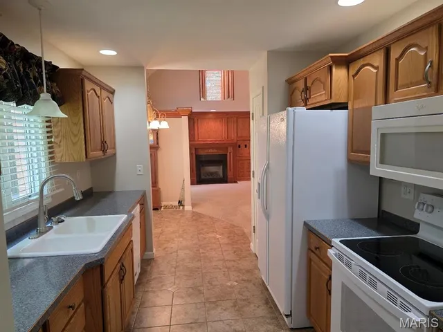 $287,000 | 302 Lorean Drive, Troy, IL 62294