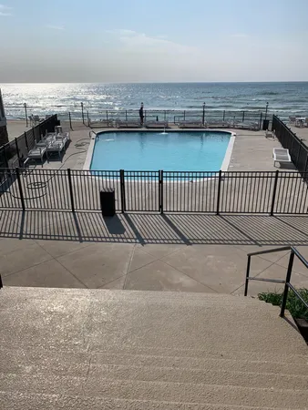 $319,900 | 223 North Shore Drive, Unit 308, South Haven, MI 49090